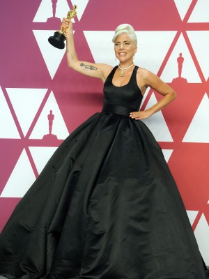 「第91回アカデミー賞」歌曲賞を受賞した、レディー・ガガ（「シャロウ ～『アリー／スター誕生』愛のうた」）