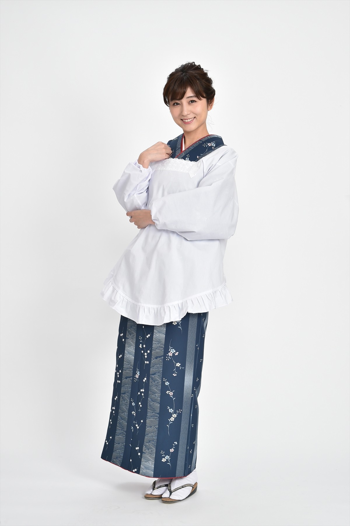 宇賀なつみアナ、フリー初番組で小料理屋の女将に　ムロツヨシと共演