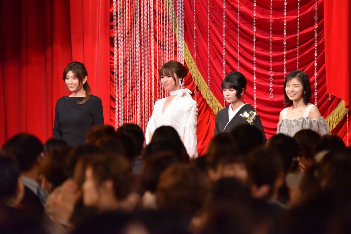 「第42回日本アカデミー賞」授賞式フォト特集