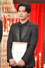 新人俳優賞を受賞した吉沢亮