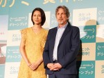 『グリーンブック』来日記念舞台挨拶に登壇した松下奈緒とピーター・ファレリー監督