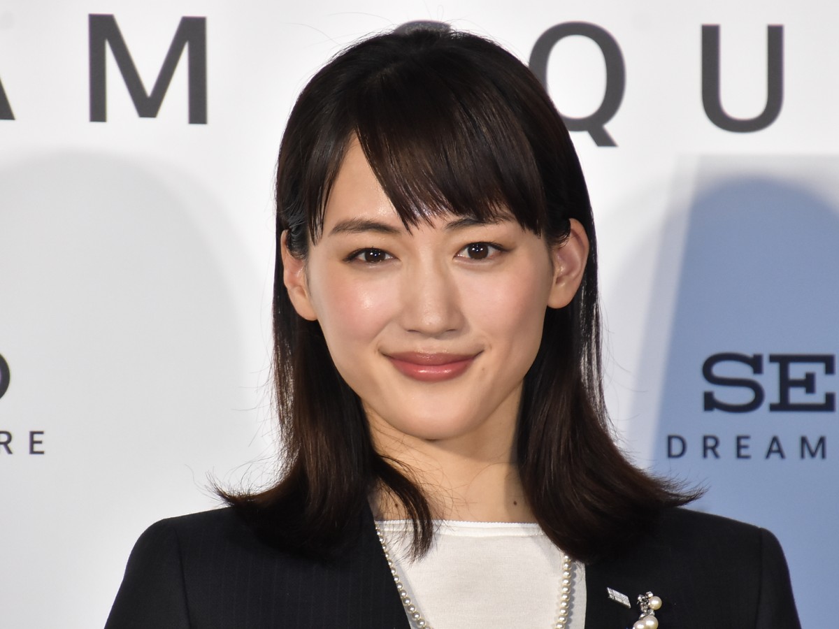 綾瀬はるか、有村架純がランクイン！ 「デュエットしたい有名人」