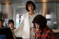 『ハケン占い師アタル』第8話場面写真