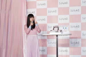 ロート製薬「SUGAO」新イメージキャラクター発表会に登場した橋本環奈