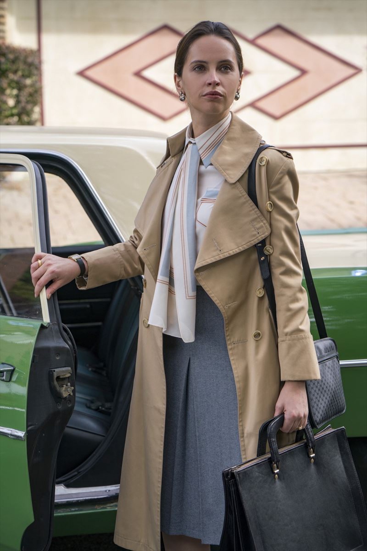 『ビリーブ』主人公のレトロかわいいファッションに注目！ 劇中カット10点公開