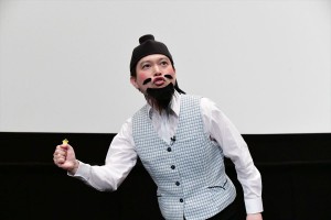 『映画プリキュアミラクルユニバース』完成披露イベントに登壇した脳みそ夫