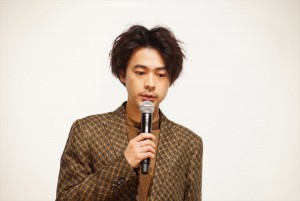 映画『愛がなんだ』完成披露上映会に登壇した成田凌