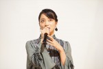 映画『愛がなんだ』完成披露上映会に登壇した深川麻衣