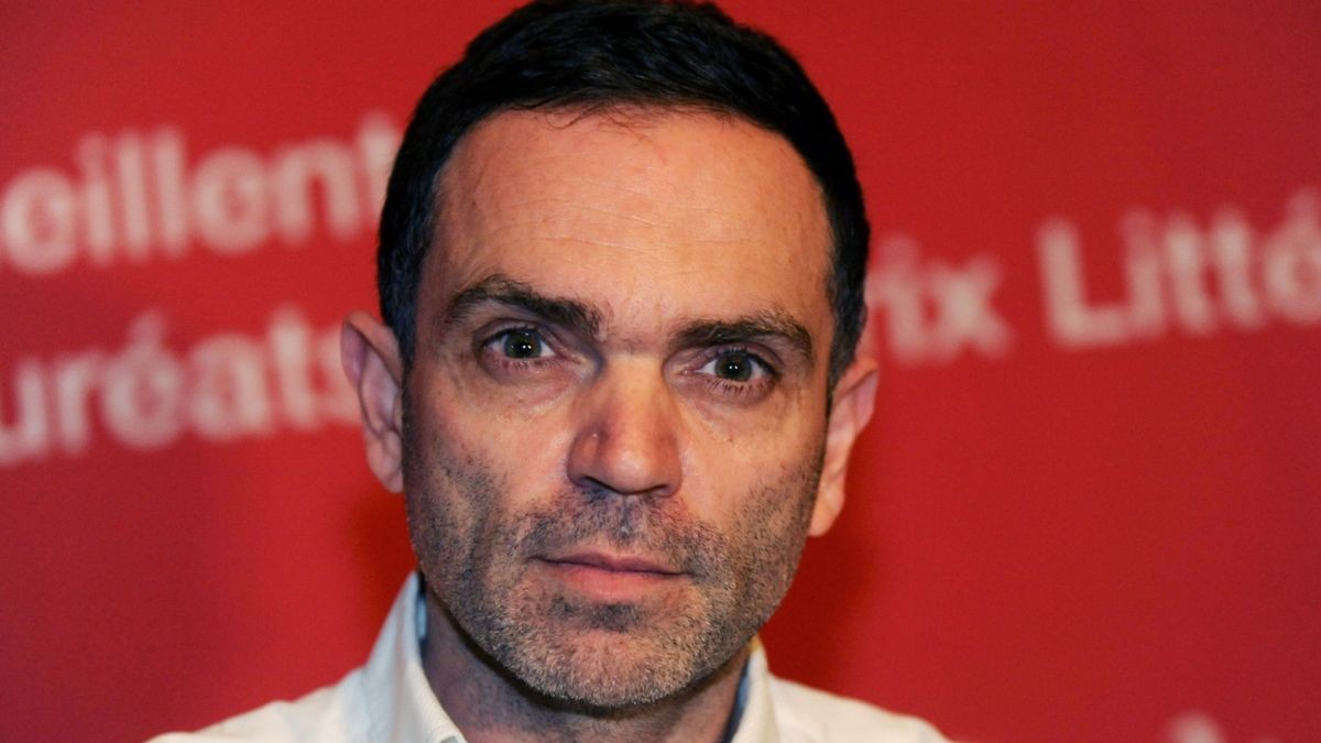 フランス人男性作家のヤン・ムワ ※海外メディア「SkyNews」のスクリーンショット