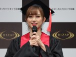「RIZAP 新CM 記者発表会」に登場した菊地亜美