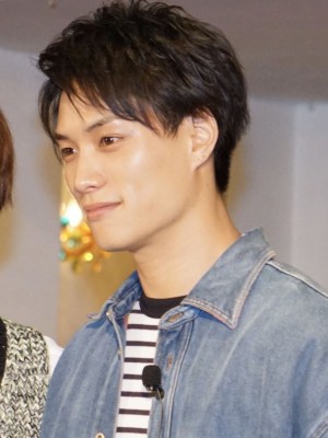 『PRINCE OF LEGEND』伝説の玉子料理選手権イベントに登場した鈴木伸之