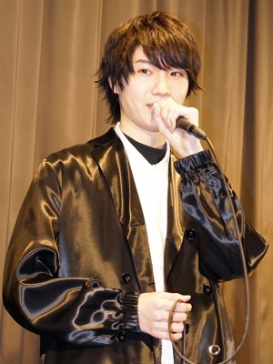 映画『ラ』舞台挨拶付き完成披露上映会に登場した桜田通