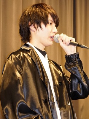 映画『ラ』舞台挨拶付き完成披露上映会に登場した桜田通