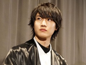 映画『ラ』舞台挨拶付き完成披露上映会に登場した桜田通