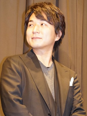 映画『ラ』舞台挨拶付き完成披露上映会に登場した高橋朋広監督