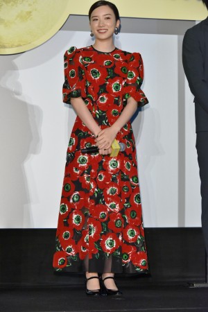 『君は月夜に光り輝く』初日舞台挨拶に登壇した永野芽郁