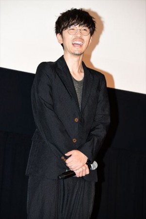 劇場版『えいがのおそ松さん』初日舞台挨拶に登壇した櫻井孝宏