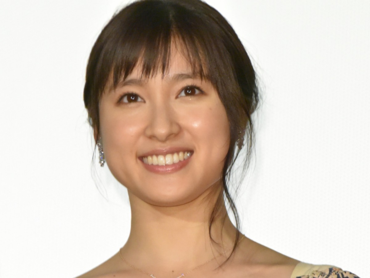 長澤まさみ＆新垣結衣がランクイン！「汗をかく姿が美しそうなタレント」発表