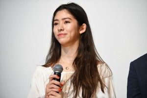 新音、映画『まく子』公開記念舞台挨拶に登壇