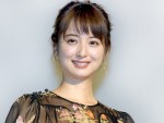 【写真】佐々木希＆藤あや子、“秋田美人”2ショットに反響「秋田県民の誇り」