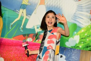 『バースデー・ワンダーランド』ジャパンプレミアイベントに登場した松岡茉優