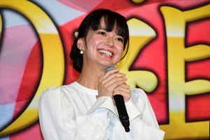 ドラマスペシャル『二つの祖国』記者会見に登場した多部未華子