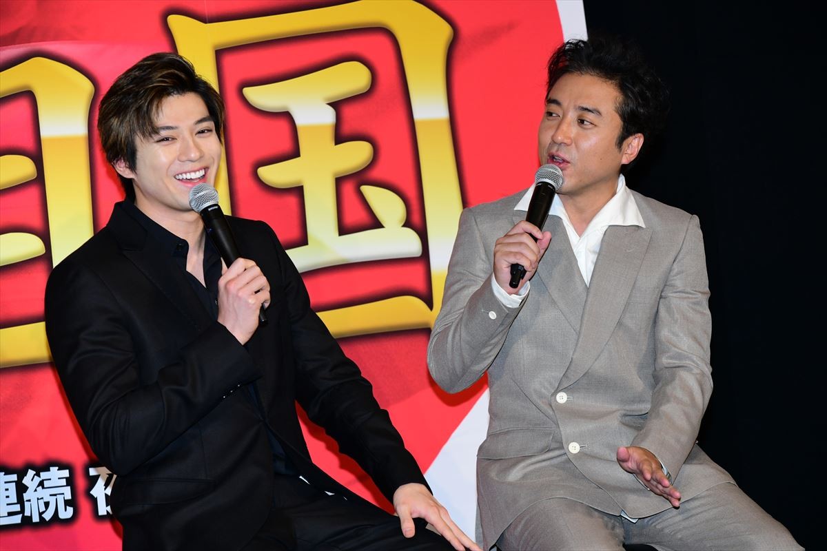 ムロツヨシ、小栗旬に共演を熱望されたことに「ありがたい」