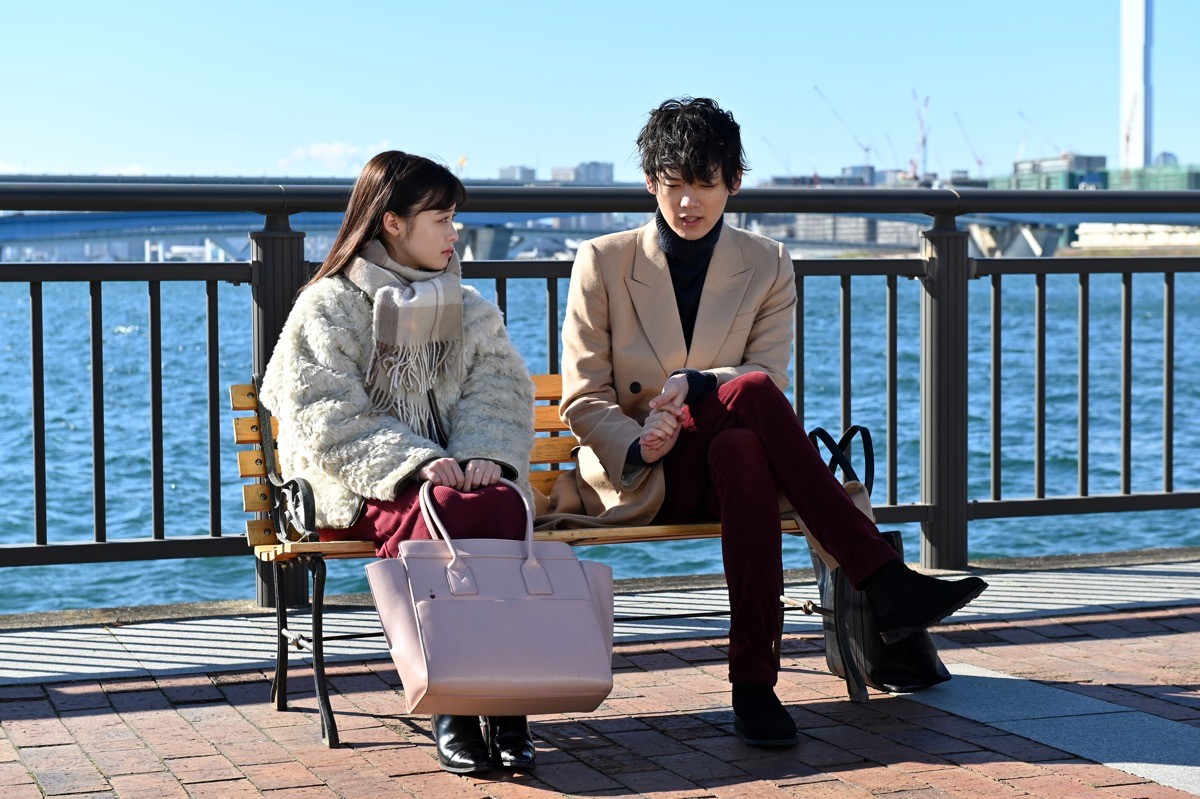 橋本環奈の美しさから目が離せない…！ 『1ページの恋』第5話