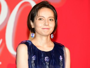 ベッキー、映画『麻雀放浪記2020』完成報告＆舞台挨拶に出席