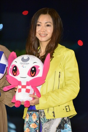 倉木麻衣　写真 倉木麻衣さんの新曲「FOREVER HOME」に乗せて 新昭和