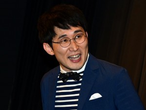 じろう（シソンヌ）、『美人が婚活してみたら』初日舞台挨拶に登壇