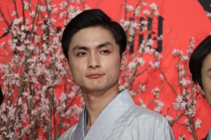 映画『多十郎殉愛記』記者会見に登場した高良健吾