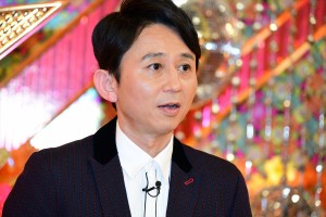 『噂の現場急行バラエティー レディース有吉』取材に登場した有吉弘行