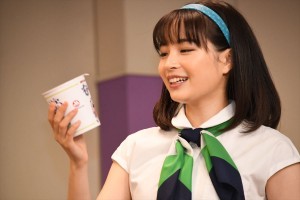 連続テレビ小説“バトンタッチ”セレモニーに登場した広瀬すず