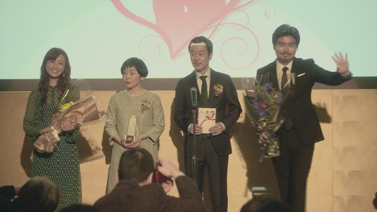 小澤征悦＆松本まりかが濃厚な夫婦役を怪演 『離婚なふたり』場面写真解禁