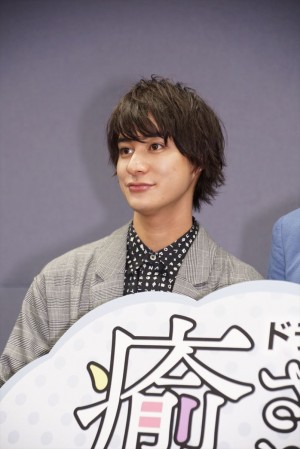 ドラマ『癒されたい男』取材会に登場した高崎翔太