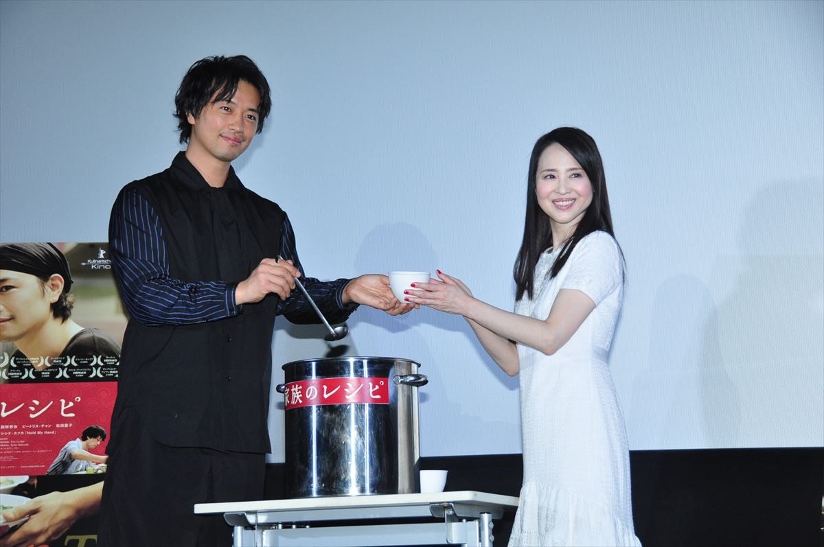 松田聖子「ビックリしました（笑）」 サイン求め海外の映画スタッフが並ぶ