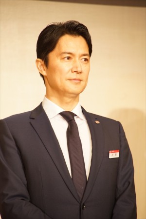 福山雅治、日曜劇場『集団左遷!!』制作発表会見に登場