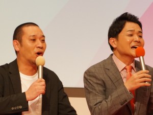 テレビ朝日2019年度入社式に出席した千鳥の（左から）大悟、ノブ