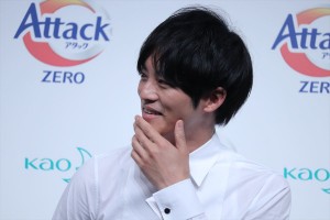 花王「アタックZERO 新CM発表会」に登場した松坂桃李