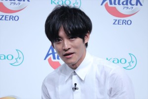 花王「アタックZERO 新CM発表会」に登場した松坂桃李