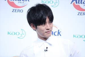 花王「アタックZERO 新CM発表会」に登場した松坂桃李