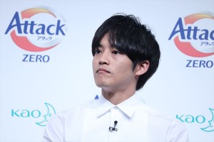 花王「アタックZERO 新CM発表会」に登場した松坂桃李