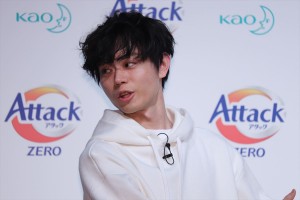 花王「アタックZERO 新CM発表会」に登場した菅田将暉