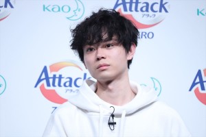 花王「アタックZERO 新CM発表会」に登場した菅田将暉