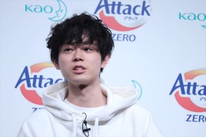 花王「アタックZERO 新CM発表会」に登場した菅田将暉