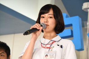 新水曜ドラマ『白衣の戦士！』囲み取材会に登場した水川あさみ