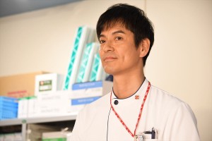 新水曜ドラマ『白衣の戦士！』囲み取材会に登場した沢村一樹