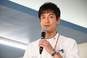 新水曜ドラマ『白衣の戦士！』囲み取材会に登場した沢村一樹