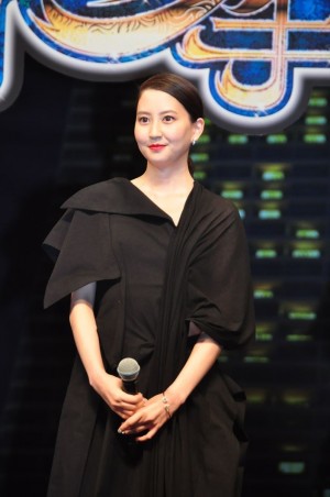 劇場版『名探偵コナン 紺青の拳（こんじょうのフィスト）』完成披露試写会に登壇した河北麻友子